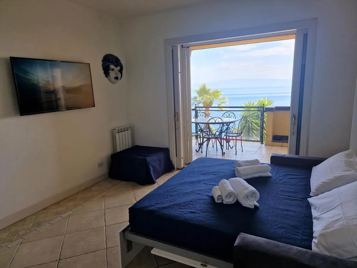 Taormina Bella Vista Apartment In Center With Pool By Taormina Holidays