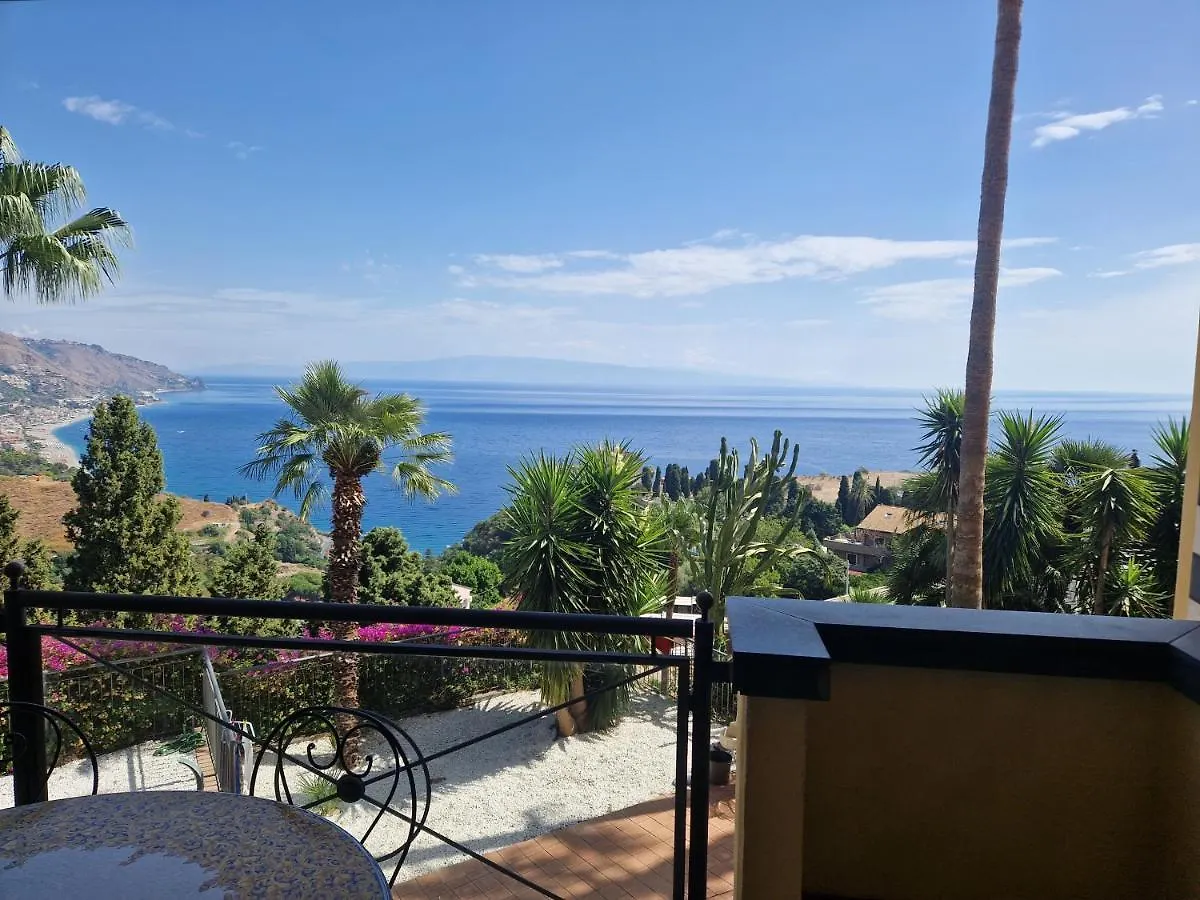 Taormina Bella Vista Apartment In Center With Pool By Taormina Holidays